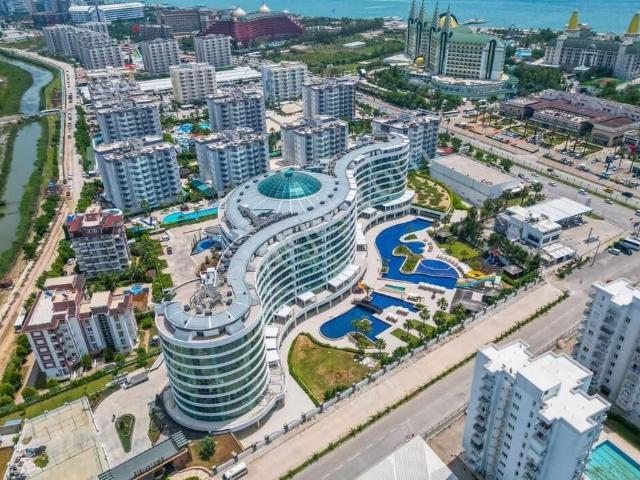 Tatil Bölgesinde Denize Ve Şehir Merkezine Yakın Otel Konsepti 1+1 Rezidans