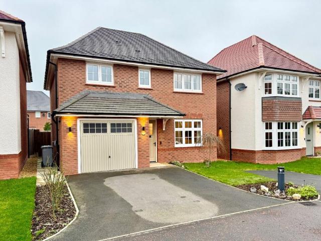 Taunton Place, Nantwich CW5 4 bed detached house to rent £1,595 pcm £368 pw