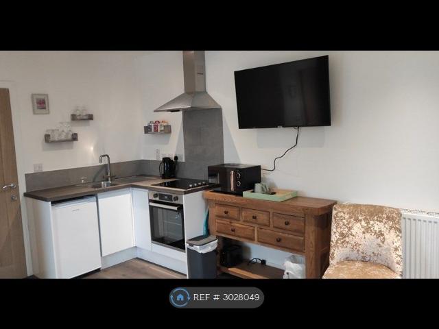 Taunton Rd, West Buckland, Wellington TA21, Studio to rent, £950 pcm | PrimeLocation