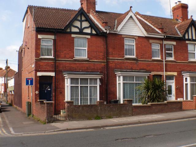 Taunton Road, Bridgwater TA6, 5 bed shared accommodation to rent, £3,250 pcm | PrimeLocation