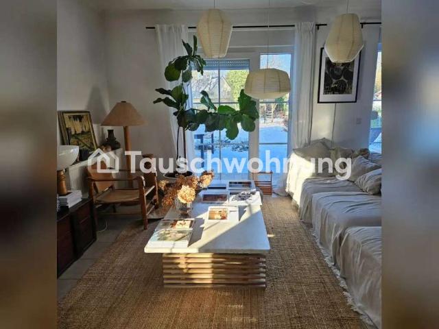 Tauschwohnung: Traumhaft schöner Bungalow Randbezirk gegen Altbau Wohnung
