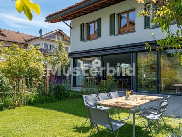 Tauschimmobilie Charmante 3.5 Zimmer Altbauwohnung im Herzen von Zürich