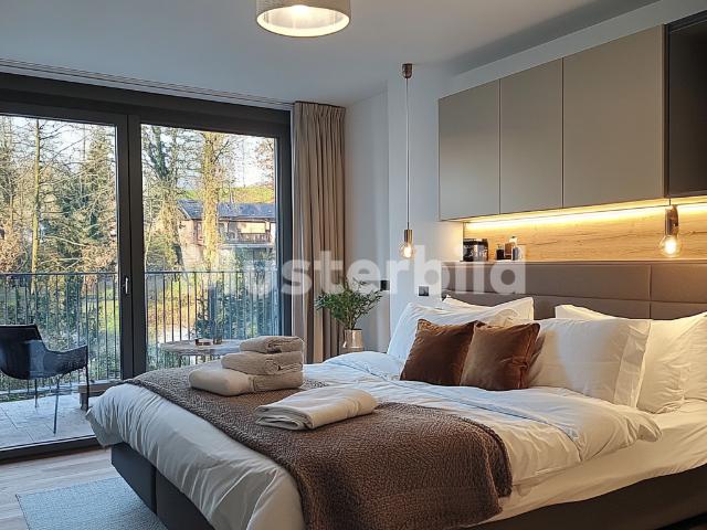 Tauschimmobilie: Exklusive 4.5 Zimmer Wohnung in Oberengstringen mit traumhafter Aussicht und Luxusausstattung