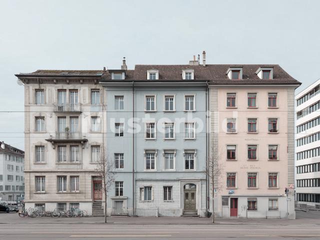 Tauschimmobilie: Exklusive 4 Zimmer Wohnung im Herzen von Zürich