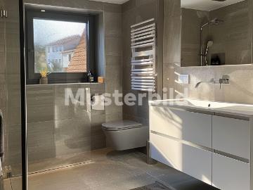 Tauschimmobilie: Moderne 5.5 Zimmer Wohnung in Stäfa mit grosszügigem Wohnraum