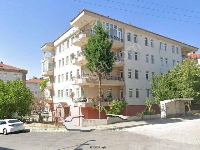Tavşanlı Hanımçeşme'de Asansörlü Binada Satılık Ferah 2+1 Daire
