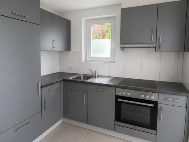 Tavannes, joli logement de 2.5 pièces rénové au 1er étage avec balcons