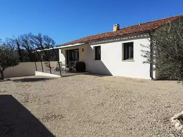 Tavel 30126 Achat / Vente maison 6 pièces t6 jardin terrasse