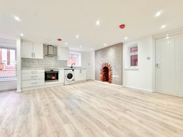 Tavern Street, Ipswich IP1, Studio to rent, £795 pcm | PrimeLocation