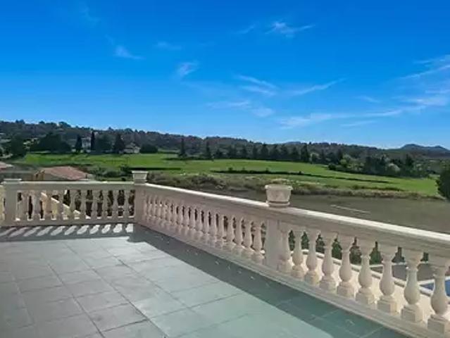 Tavernes 83670 Achat / Vente maison 5 pièces t5 piscine jardin