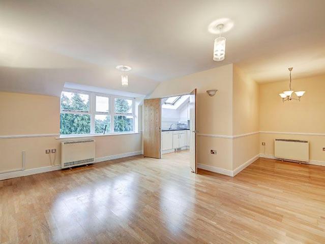 Taverners Lodge, Cockfosters Road EN4, 2 bed flat to rent, £2,000 pcm | PrimeLocation