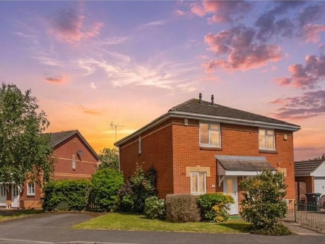 Taverners Road, Leicester LE4, 2 bed semi detached house to rent, £1,000 pcm | PrimeLocation