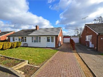 Tavistock Road, Cambridge CB4, 2 bed bungalow to rent, £1,595 pcm | PrimeLocation