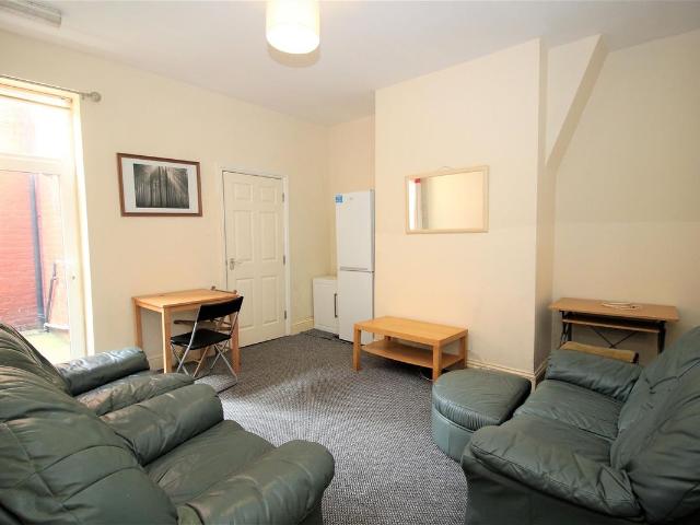 Tavistock Road, Jesmond, Newcastle Upon Tyne NE2, 3 bed shared accommodation to rent, £1,872 pcm | PrimeLocation