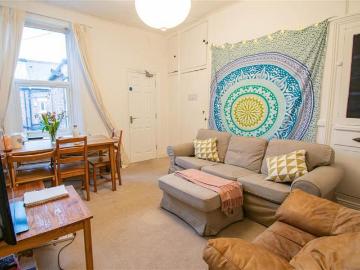 Tavistock Road, Newcastle Upon Tyne 3 bed flat to rent £1,625 pcm £375 pw