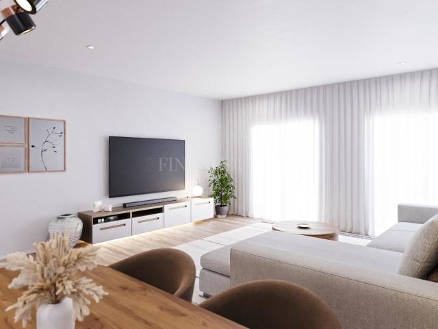 Tavira – Apartamento novo com 3 quartos e estacionamento perto do centro