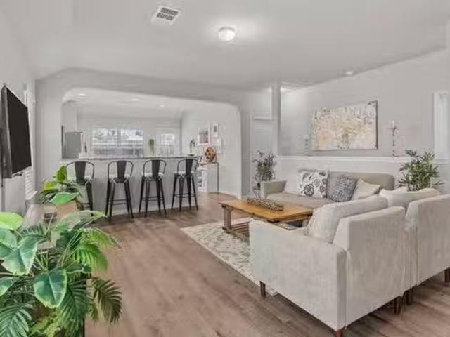 Tavo Ridge Drive