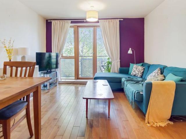 Tay Court, Meath Crescent, London E2, 2 bed flat to rent, £2,500 pcm | PrimeLocation