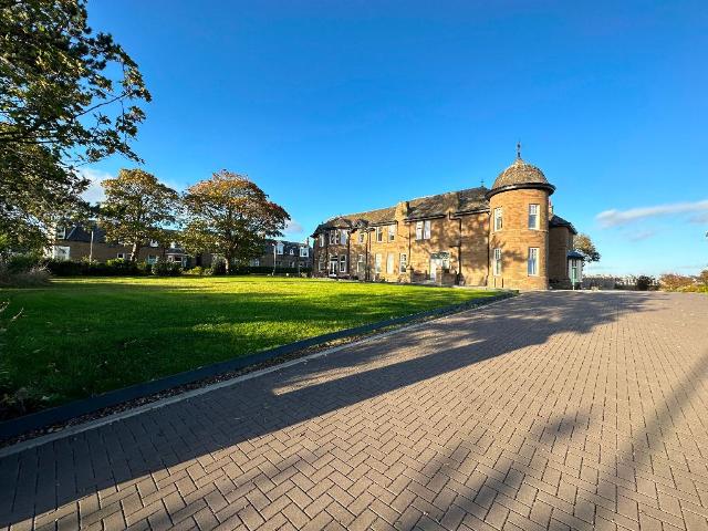 Tay Street, Monifieth, Dundee DD5, 2 bed flat to rent, £1,150 pcm | PrimeLocation
