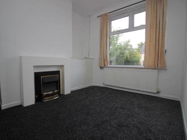 Tay Street, Burnley BB11, 2 bed end terrace house to rent, £650 pcm | PrimeLocation