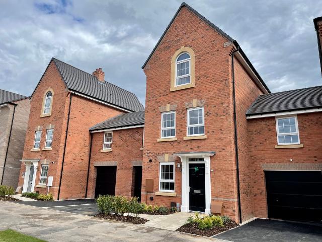 Tay Road, Leicester LE19, 4 bed property to rent, £1,800 pcm | PrimeLocation