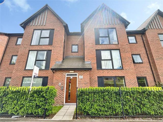 Tay Road, Leicester LE19 2 bed flat to rent £1,195 pcm £276 pw