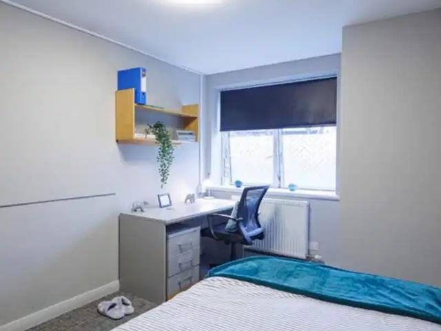 Taylor Court University of Hull Student Accommodation | Amber