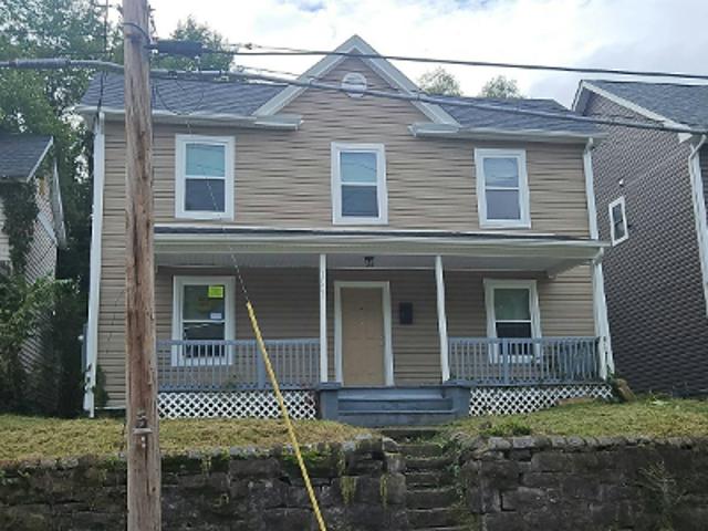 Tazewell Ave SE