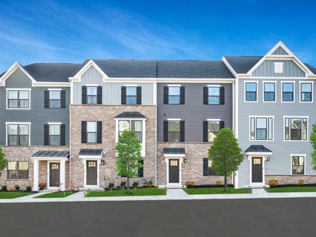 147 Mossy Oak Dr, Moon Township, PA 15108