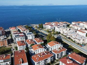 Teşvikiye'de Denize Yakın 4+1 Teraslı Dubleks Daire