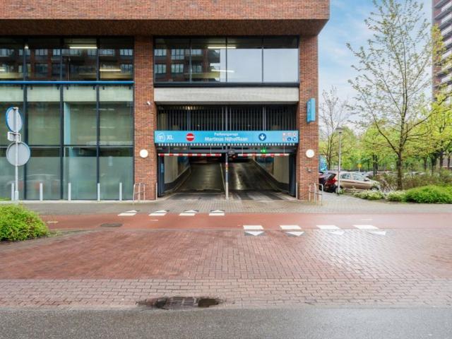 Te huur: Martinus Nijhofflaan 17 J