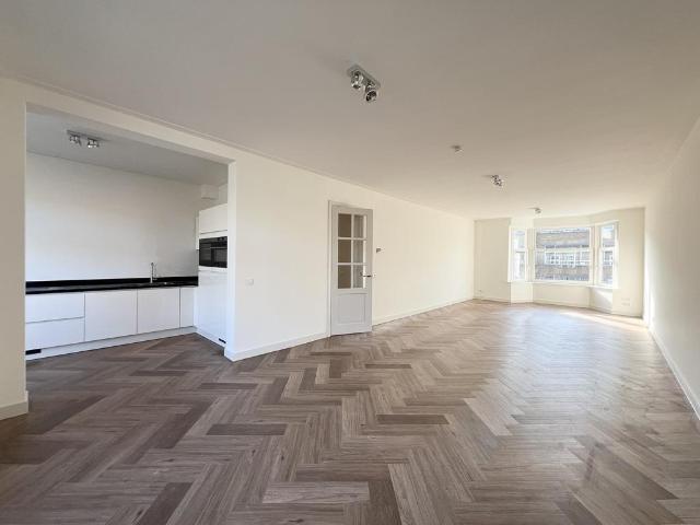 Te huur: Appartement Milletstraat 50 3 in Amsterdam