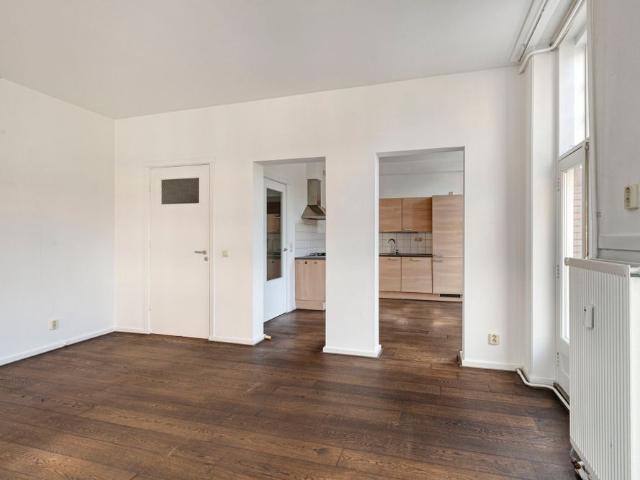 Te huur: Appartement Minervaplein in Amsterdam