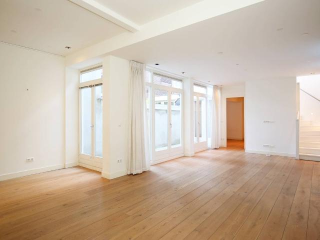 Te huur: Appartement Nieuwe Looiersstraat in Amsterdam