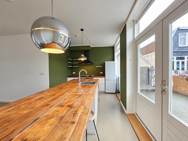 Te huur: Appartement Admiraal De Ruijterweg in Amsterdam