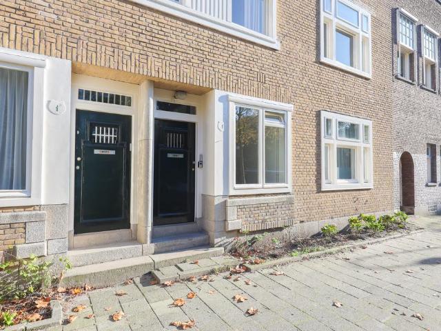 Te huur: Appartement Bachstraat 1 H in Amsterdam