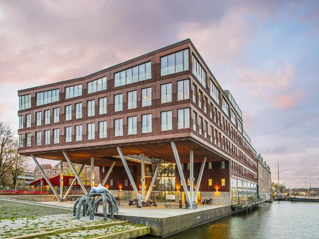 Te huur: Appartement Barentszplein 8 A in Amsterdam