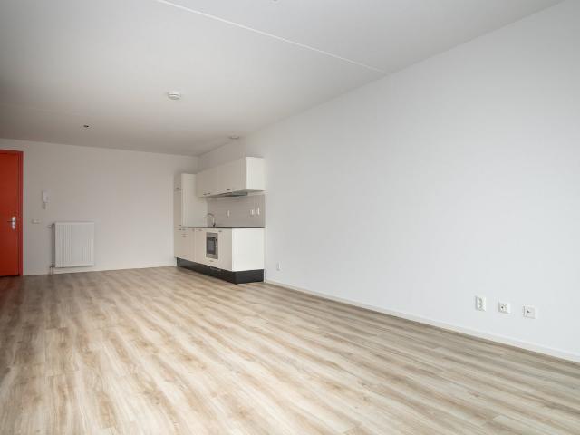 Te huur: Appartement Brede Hilledijk 150 E in Rotterdam
