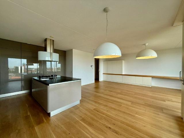 Te huur: Appartement Chris Bennekerslaan in Rotterdam