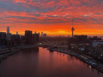 Coolhaven, Burgemeester Meineszplein - IUitgeruste keuken