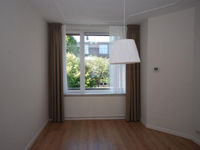 Te huur: Appartement Cornelis van der Lijnstraat in Den Haag