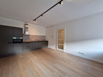 Olland, Meierijstad, Noord-Brabant - IUitgeruste keuken