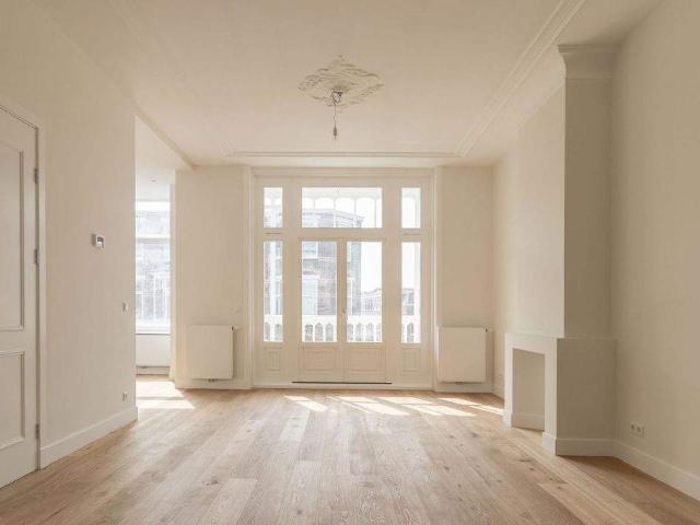 Te huur: Appartement Dirk Hoogenraadstraat in Den Haag