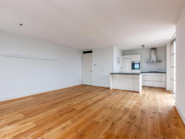 Te huur: Appartement Dr. Lelykade 36 J in Den Haag