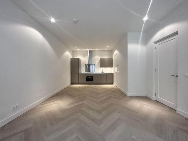 Te huur: Appartement Elisabeth Wolffstraat in Amsterdam
