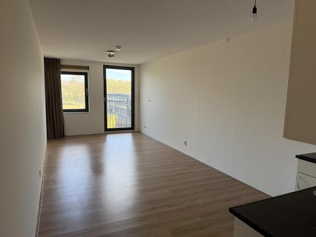 Te huur: Appartement Elizabeth Cady Stantonplein 618 in Amsterdam