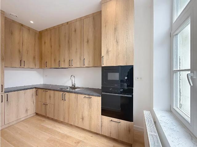 te huur Appartement Elsene