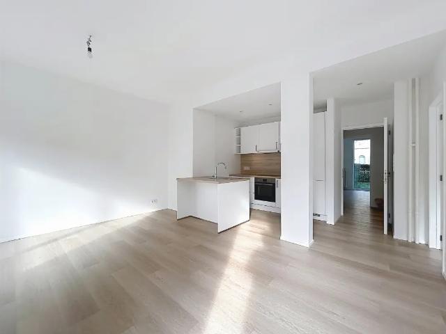 te huur Appartement Elsene