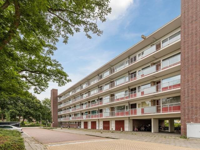 Te huur: Appartement Franciscus van Assisiëlaan in Amstelveen