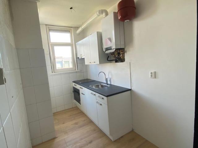 Te huur: Appartement Groene Hilledijk 224 B 01 in Rotterdam
